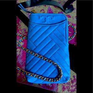 Tory Burch Chevron Savannah crossbody phone bag